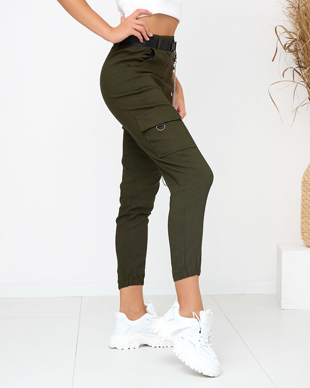 Zaļas izolētas cargo bikses ar kabatām - Apģērbs