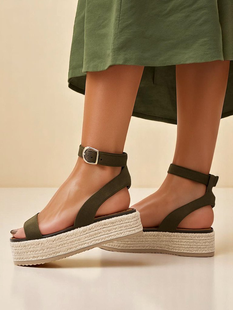 Royalfashion Sieviešu platformas sandales Finna