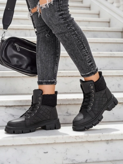 Royalfashion Melni sieviešu siltinātie trapper zābaki Hogenaf