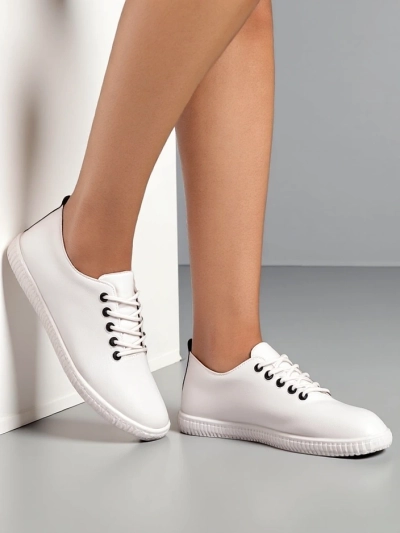 Royalfashion Women's openwork sneakers Tareb