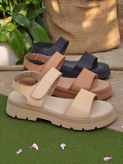 Royal Fashion Women's Otvanna sandals with a thick sole