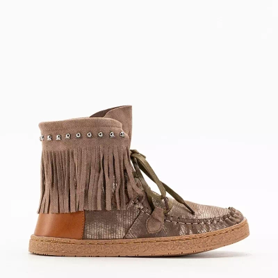 OUTLET Women's brown snow boots with tassels Medisal - Footwear