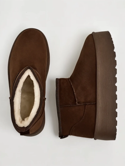 Royalfashion Women's platform snow boots a'la Dagodo