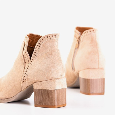 Light brown boots with square heel Tours - Footwear