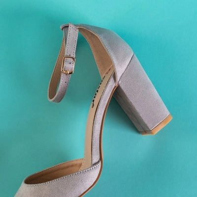 Women's sandals on a gray Luxuriance post - Footwear