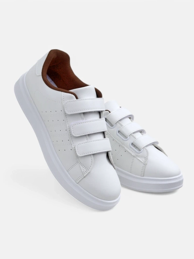 Royalfashion Женские спортивные кроссовки Pertis