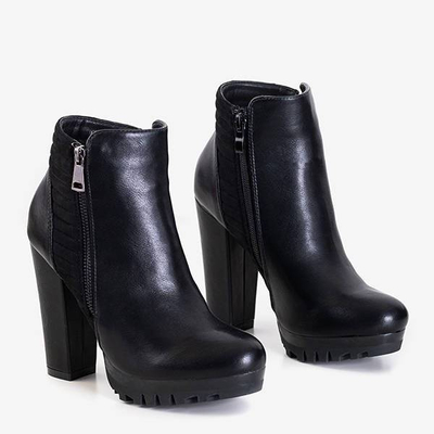 OUTLET Black women's boots on a post with a decorative zipper Santiago - Footwear