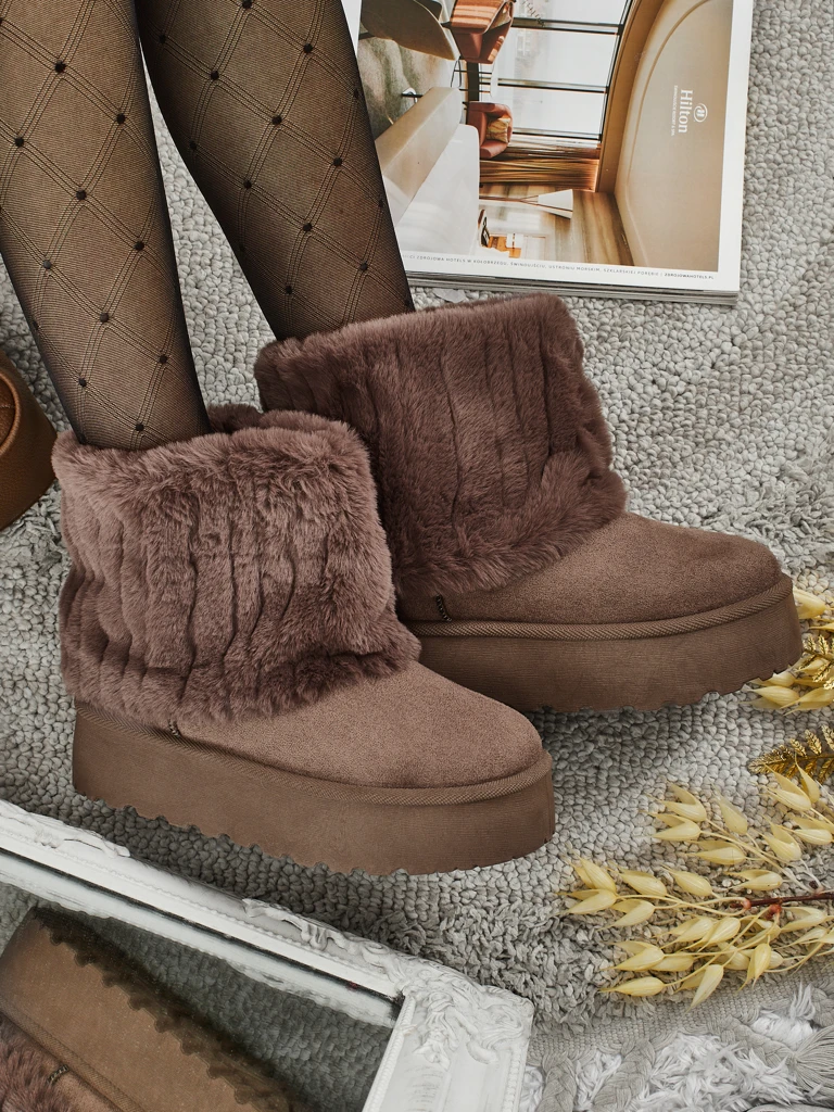 Sieviešu a'la sniega zābaki ar kažokādu Irelle