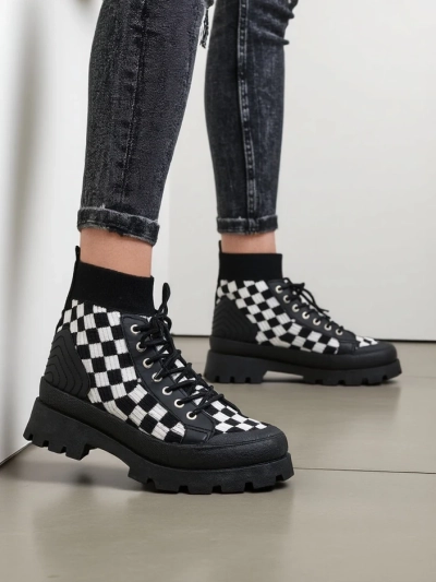 Royalfashion Women's ankle boots with a print Zorinose