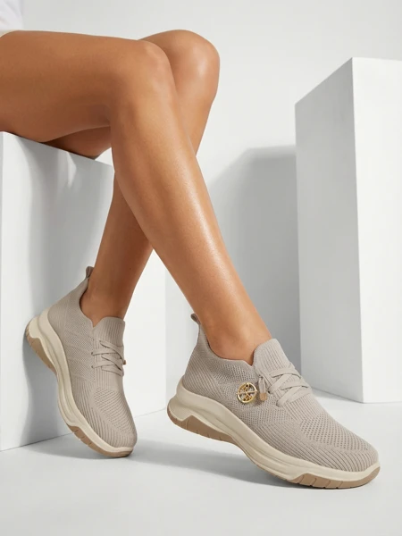 Sneakers da donna Royalfashion Selene - comode scarpe bianche con suola piatta