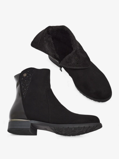 Botis di gamusa ku insertonan lakierá Kelmo