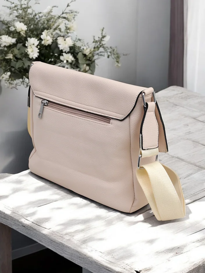 Женская сумка Royalfashion с карманом на молнии в клапане