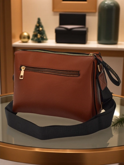 Small women's eco-leather handbag Tessaria