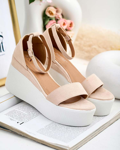 Royalfashion Sieviešu sandales Elovia uz katalupes