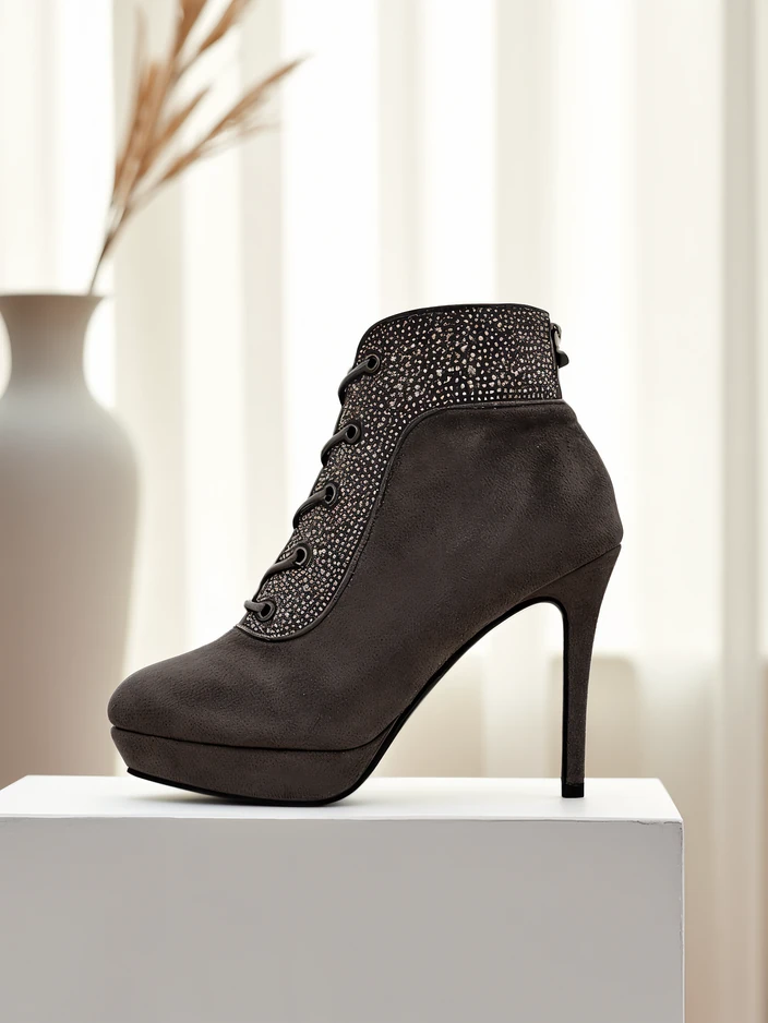 Royalfashion Women's ankle boots with rhinestones Efelolo