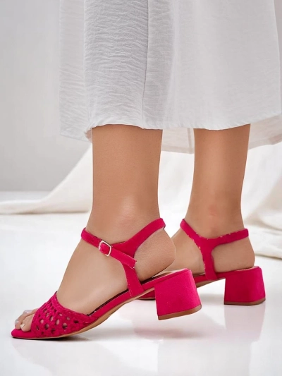 Royalfashion Women's perforated sandals Azopi