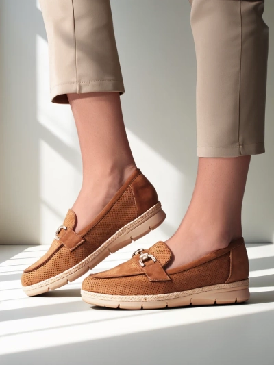 Royalfashion Women's low shoes with a decoration on the toe