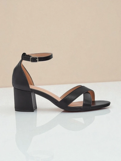 Royalfashion Sieviešu sandales ar bloka papēdi Eleganza Strap