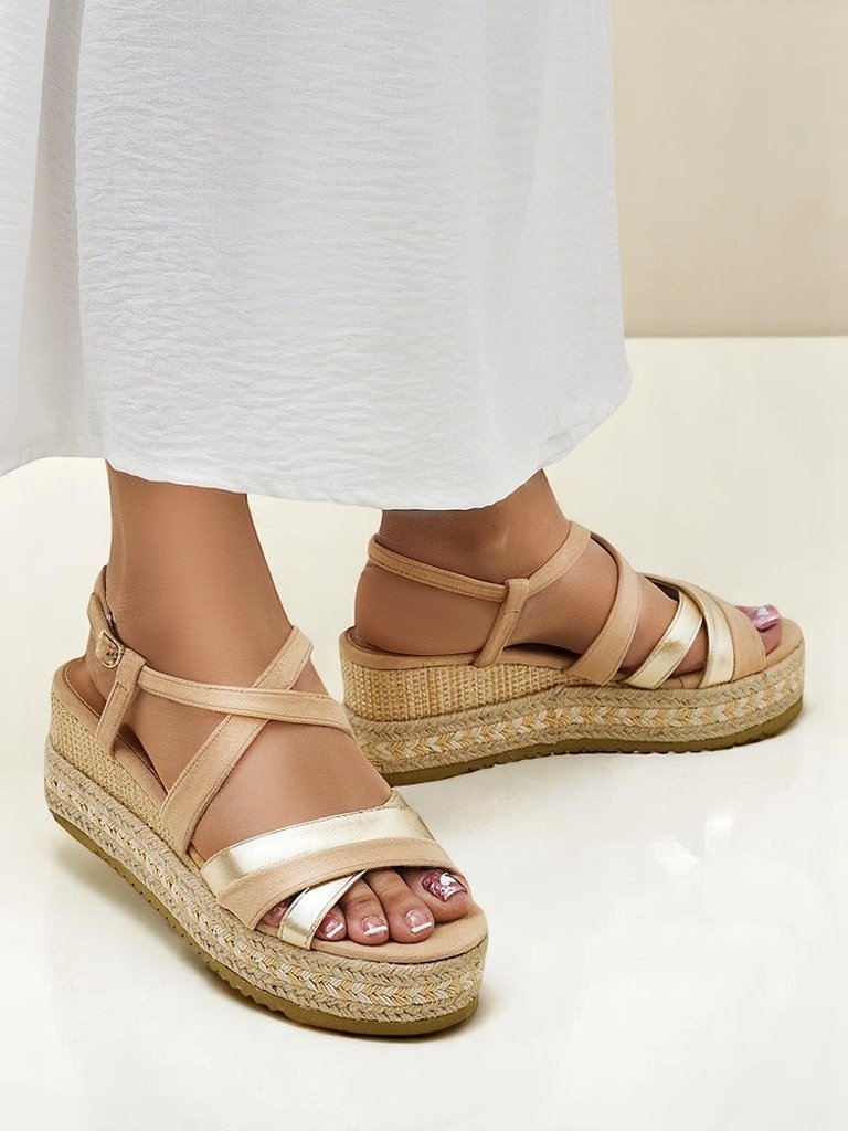 Royalfashion Женские босоножки на танкетке Eylaas