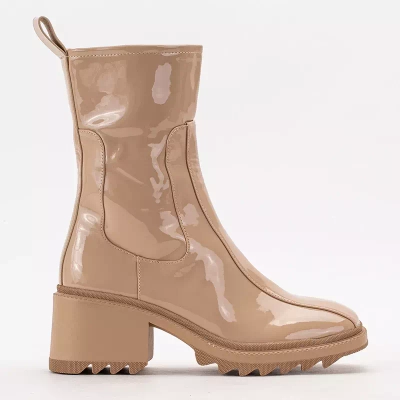 OUTLET Beige women's boots on a wide post Grifis - Footwear
