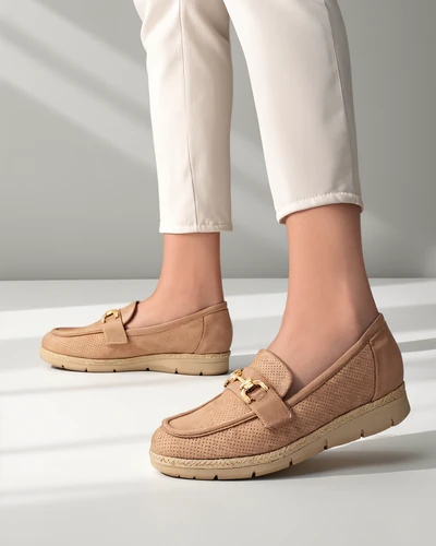 Royalfashion Women's flat shoes with a decoration on the toe