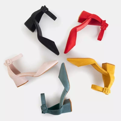 OUTLET Black women's sandals on the Juti post - Footwear