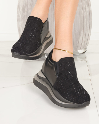 Black women's sneakers with a hidden wedge Elema - Footwear