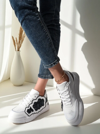 Royalfashion Women's Sneakers with Decorative Upper Nendales