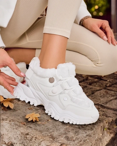 Royalfashion Women's Fur-Lined Sneakers Poriomo