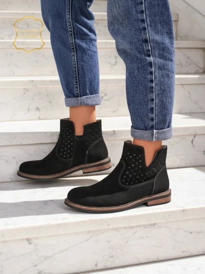 Aurelia Nero suede openwork women's ankle boots flat heel 3cm