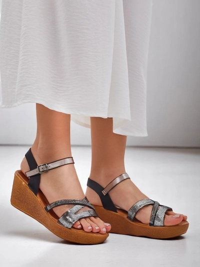 Женские босоножки на платформе Royalfashion с стразами и блестками Eclat