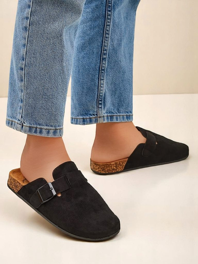 Royalfashion Закрытые женские шлепанцы Zanbelo