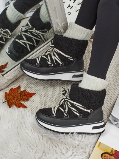 Women's snow boots with fur Verruna