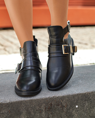 Black women's low boots with a cut Wirocci - Footwear