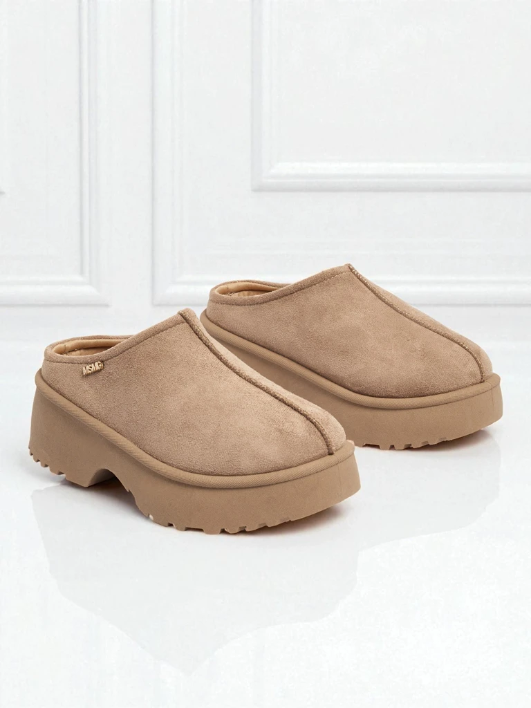 Lühikesed naiste karusnahast saapad Calindra