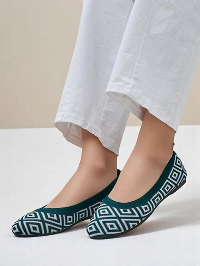 Royalfashion Fabric women's ballet flats with a geometric print Metric