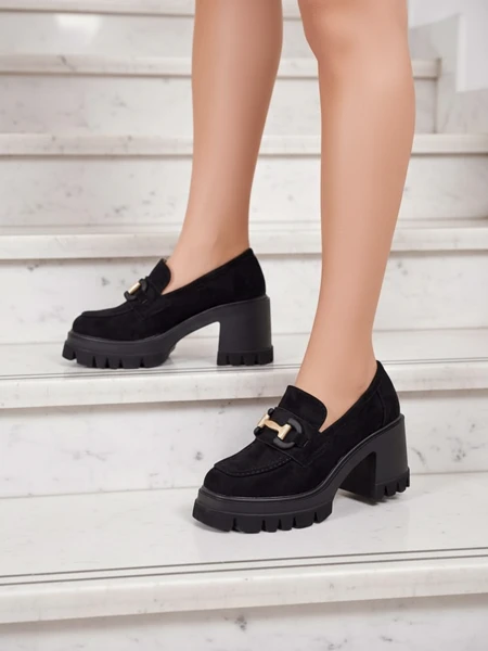 Sandali za Kifahari za Vulcano katika Rangi ya Suede Nyeusi