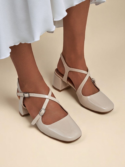 Royalfashion Sieviešu kurpes ar zemu papēdi un dekoratīvām siksniņām Lollita