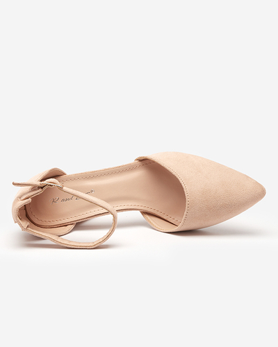 Beige women's sandals on the Kinotia post - Footwear