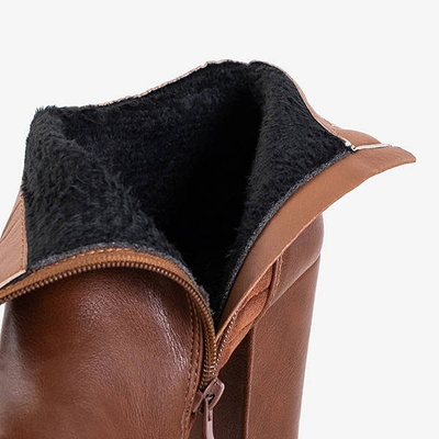 Sieviešu puszābaki ar dekoratīvu kamieļu rāvējslēdzēju Santiago - Apavi