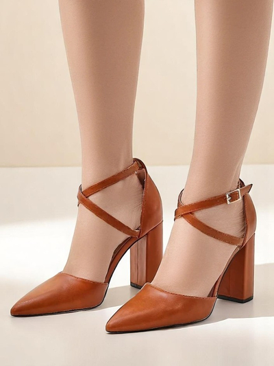 Royalfashion Sieviešu kurpes ar šķērsotām siksnām Eurolias