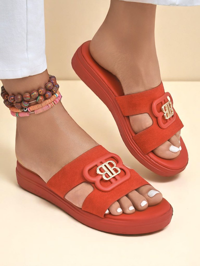 Royalfashion Женские шлепанцы на плоской подошве ChicStep