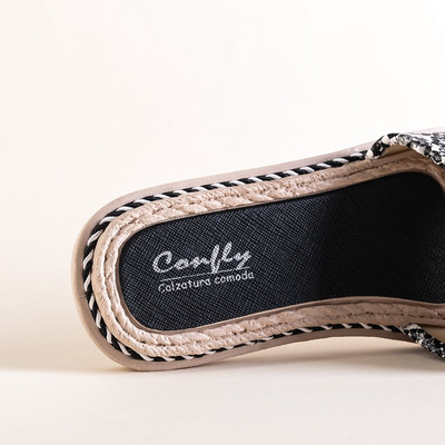 Женские шлепанцы со змеиным принтом Ysia