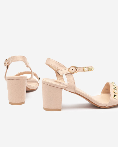 OUTLET Women's beige sandals on a pole with Rokky decorations - Footwear