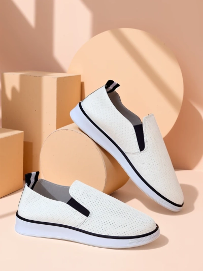 Royalfashion Sieviešu perforētie sporta apavi Musio