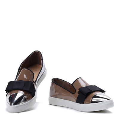 Slip on with a varnished toe in khaki Barbara- Footwear