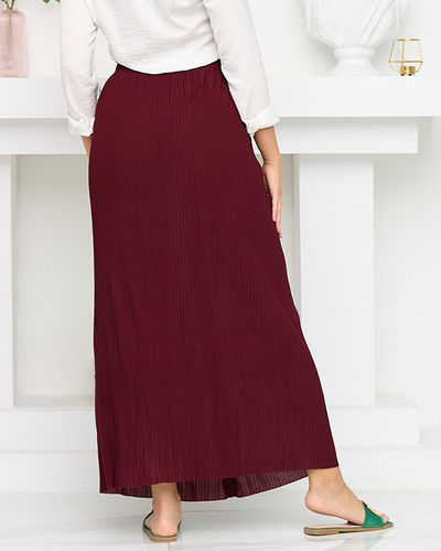 Ladies' burgundy pleated midi skirt with buttons - Footwear