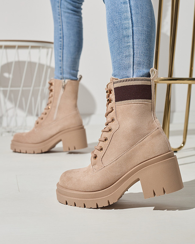 Light brown trapper boots on a post Koidoo- Obuwie