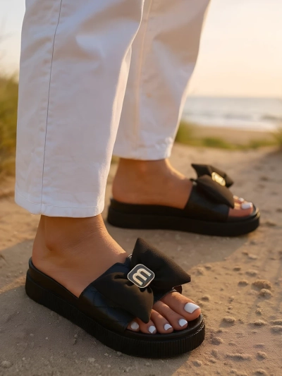 Royalfashion Women's platform flip-flops with a bow Mivo Jump