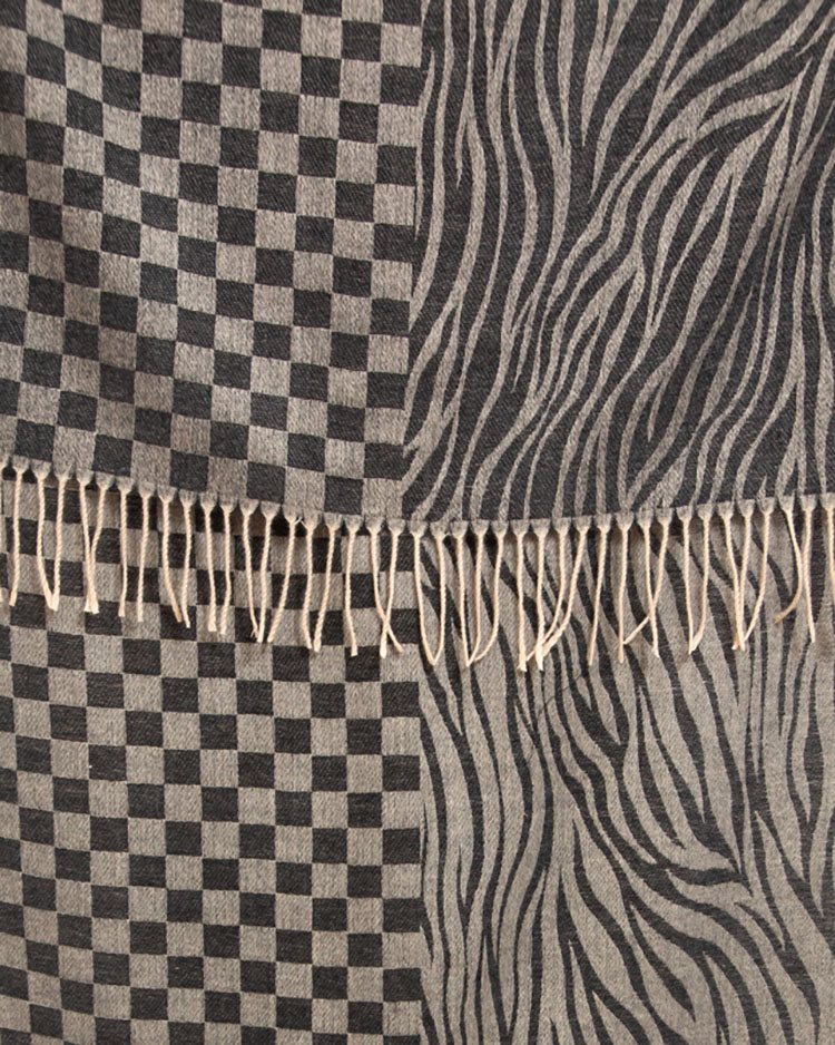 Royalfashion Women's patterned lightweight scarf in gray